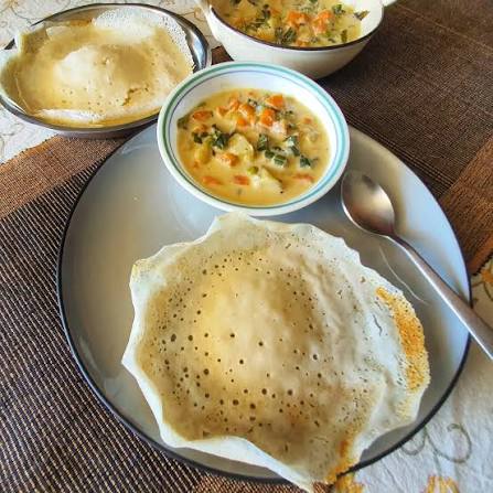 Appam mit Gemüsestew